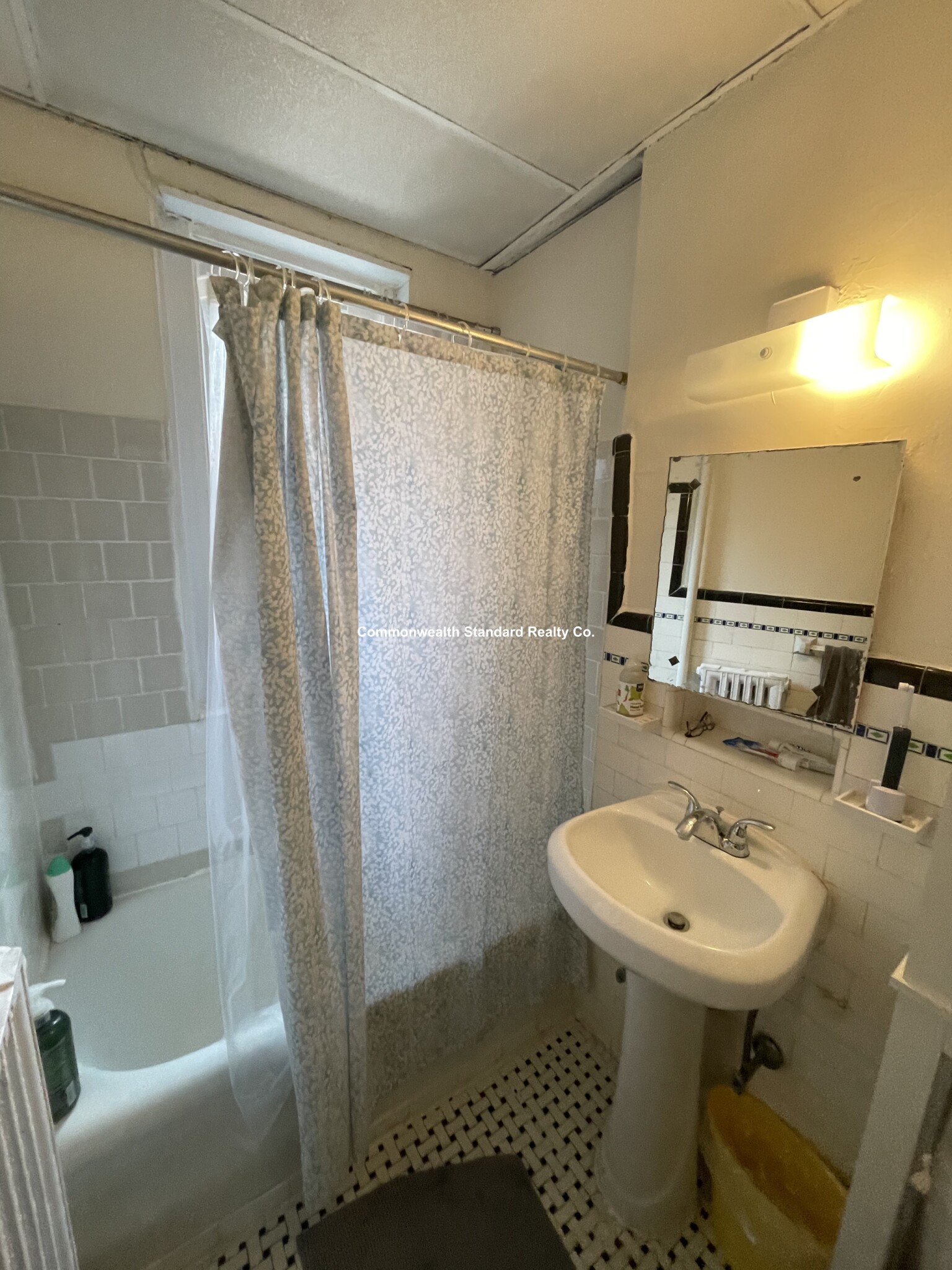 127 Myrtle St, Beacon Hill