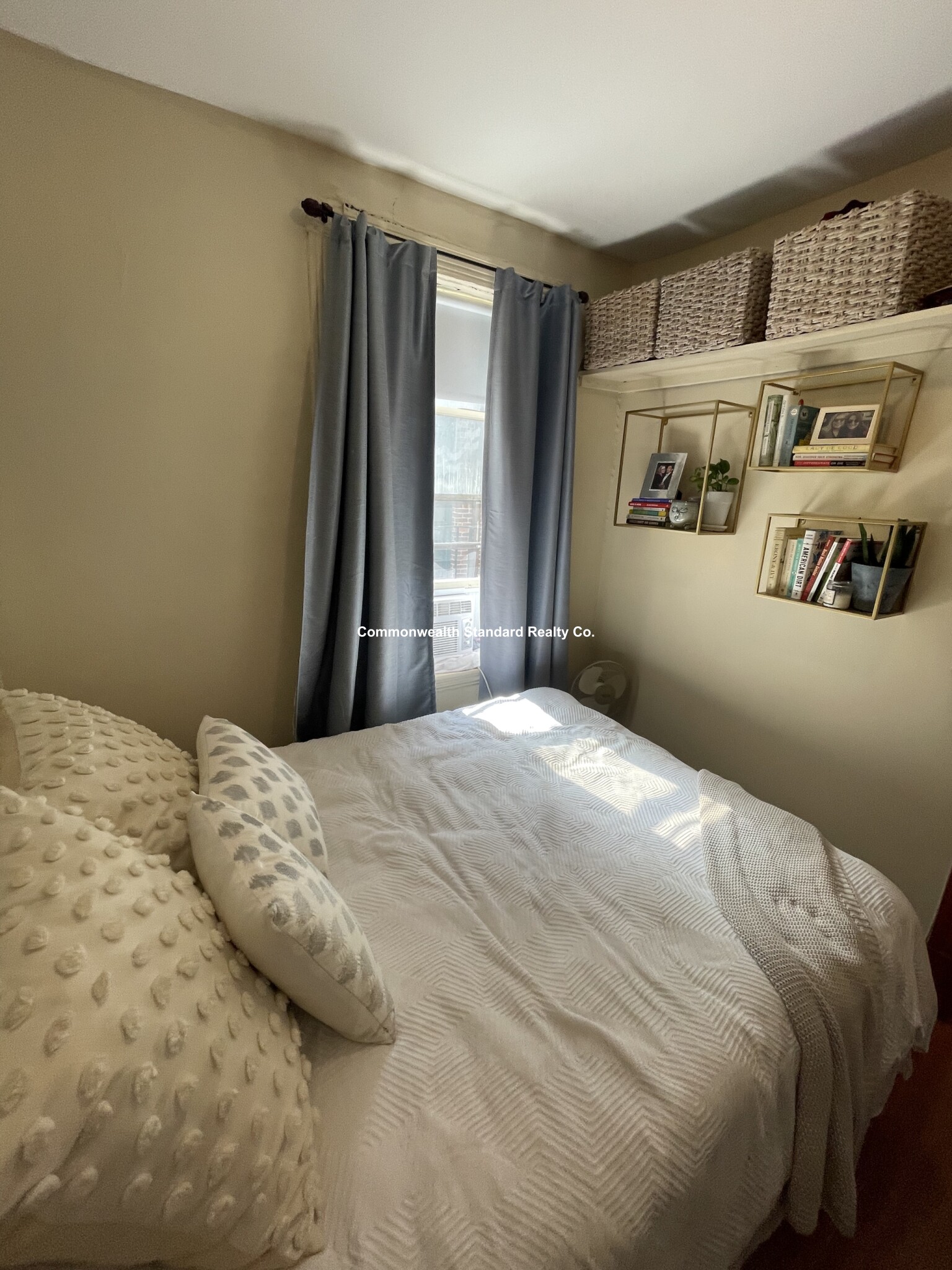 2 bed, 1 bath apartment for rent at 41 Garden St Unit 4, Beacon Hill — photo 14 of 16