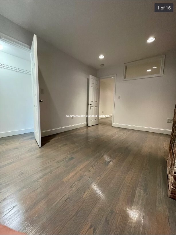 127 Saint Botolph St, Back Bay