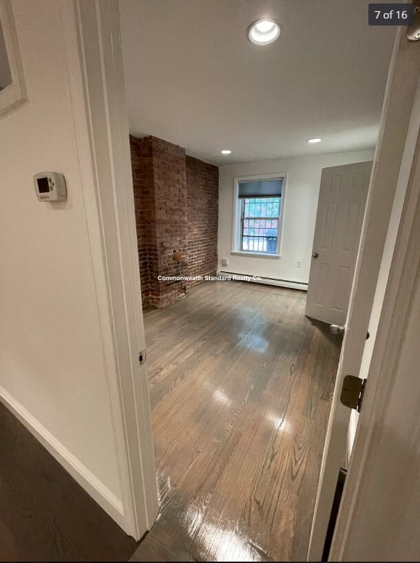 127 Saint Botolph St, Back Bay