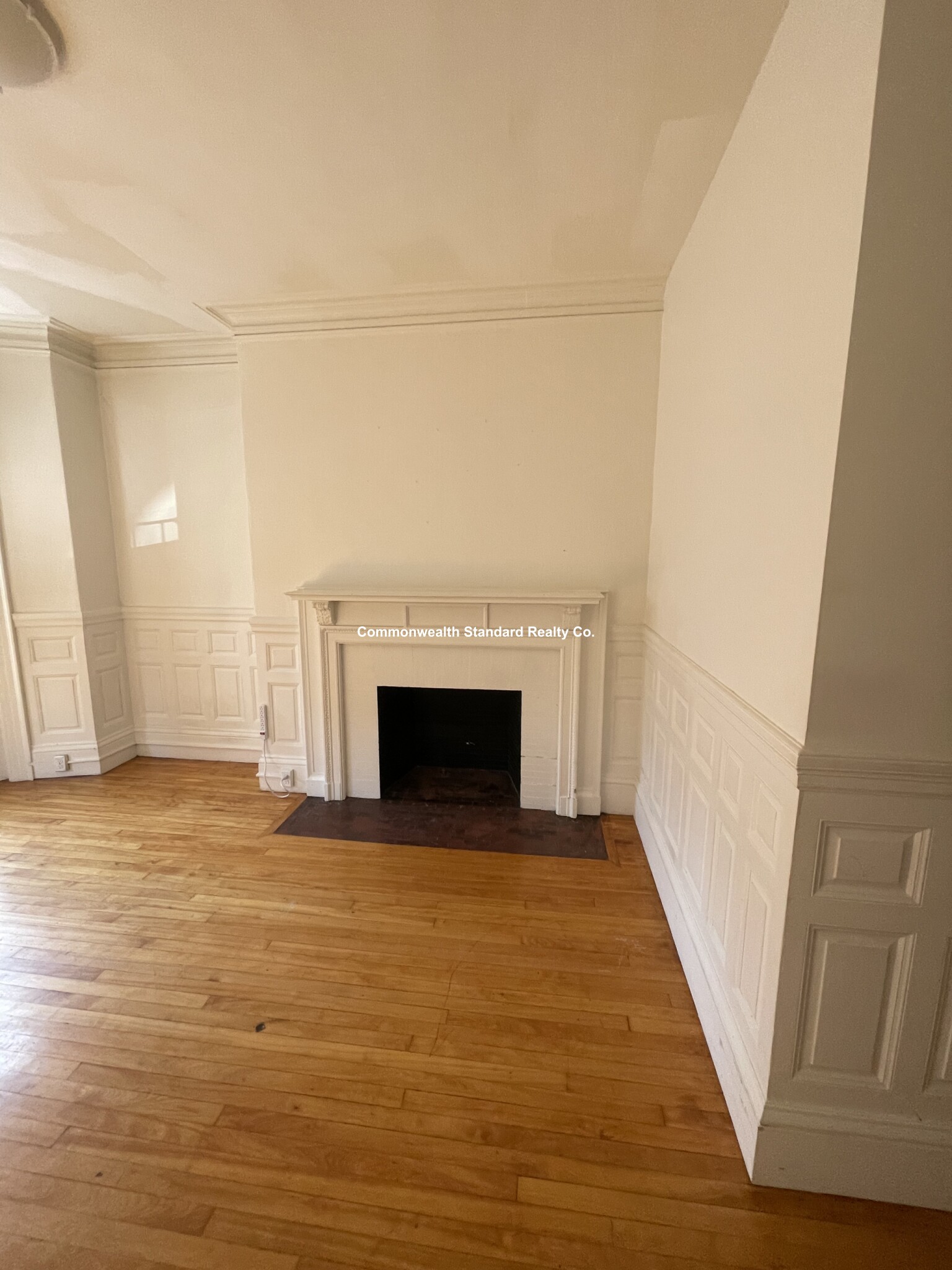 174 Bay State Rd, Fenway