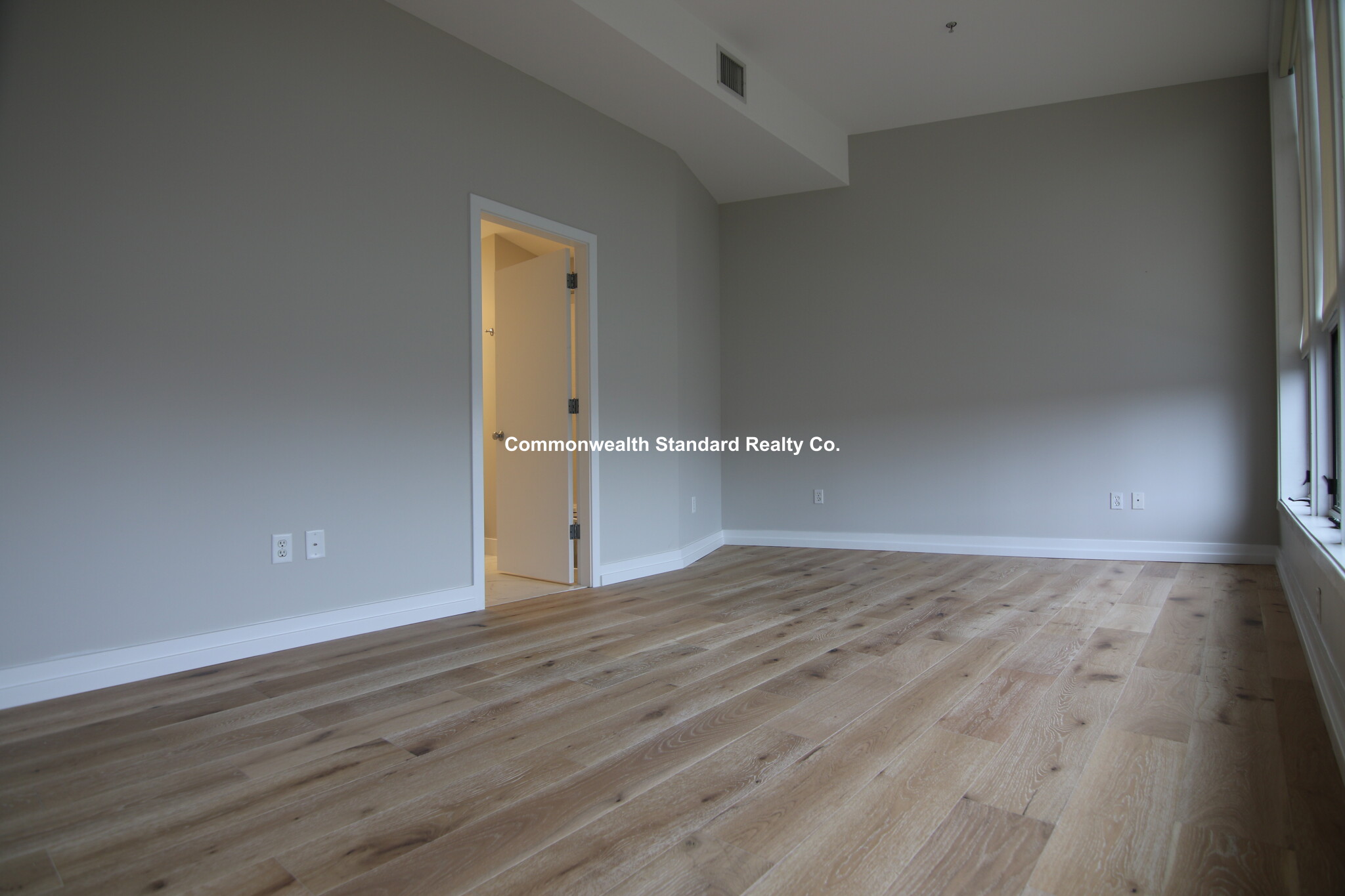 2 bed, 2 bath apartment for rent at 504 Harrison Unit 504, South End — photo 5 of 20