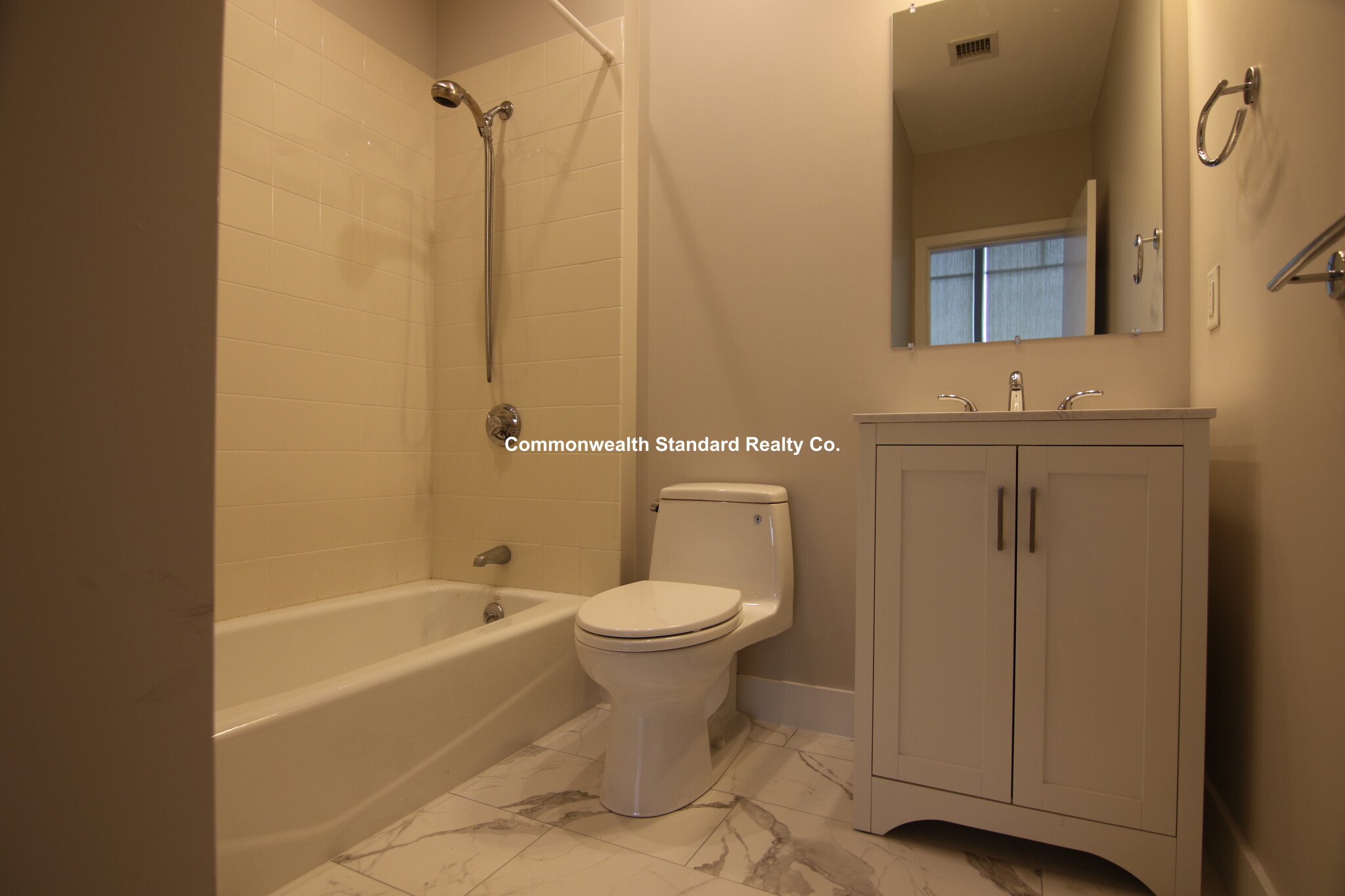 2 bed, 2 bath apartment for rent at 504 Harrison Unit 504, South End — photo 10 of 20