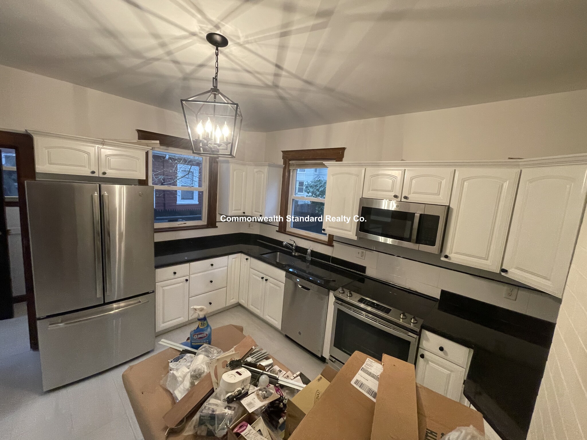 3 bed, 1 bath apartment for rent at 10 Pondview Ave Unit 1, Jamaica Plain — photo 11 of 50