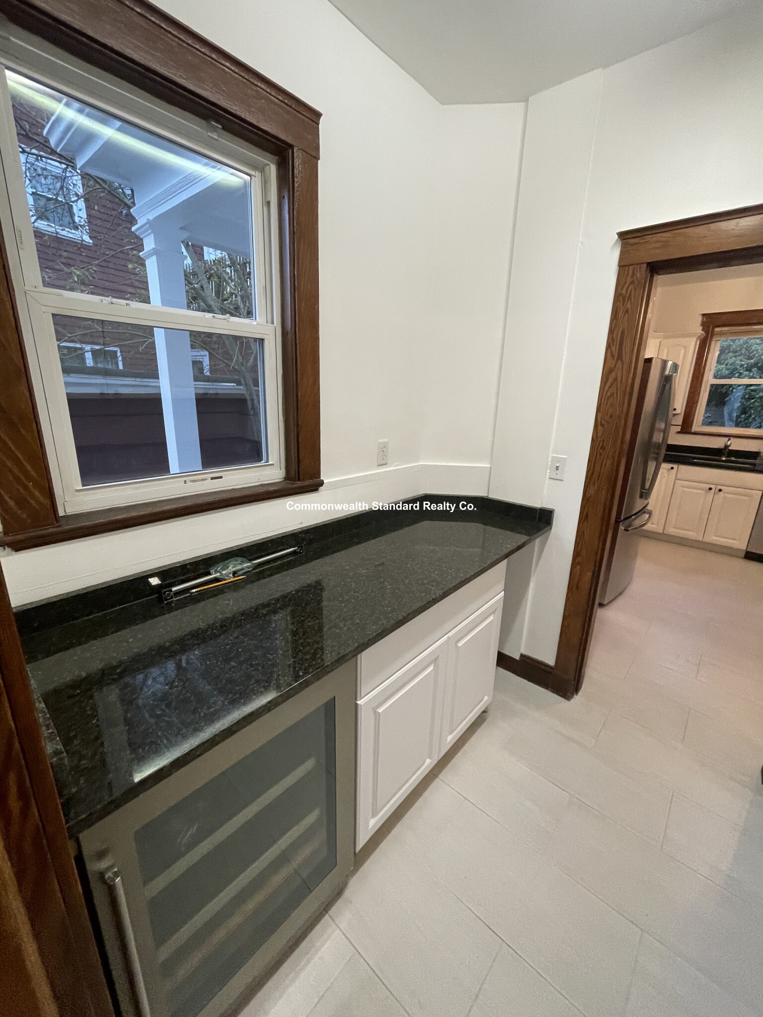 3 bed, 1 bath apartment for rent at 10 Pondview Ave Unit 1, Jamaica Plain — photo 9 of 50