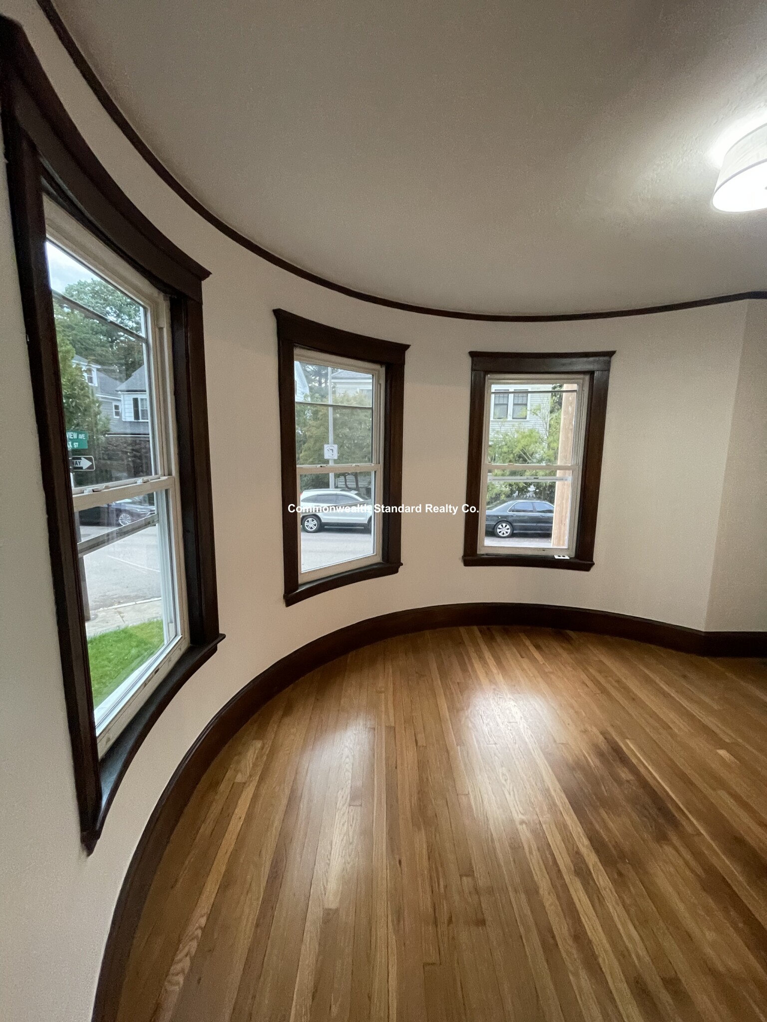 3 bed, 1 bath apartment for rent at 10 Pondview Ave Unit 1, Jamaica Plain — photo 22 of 50