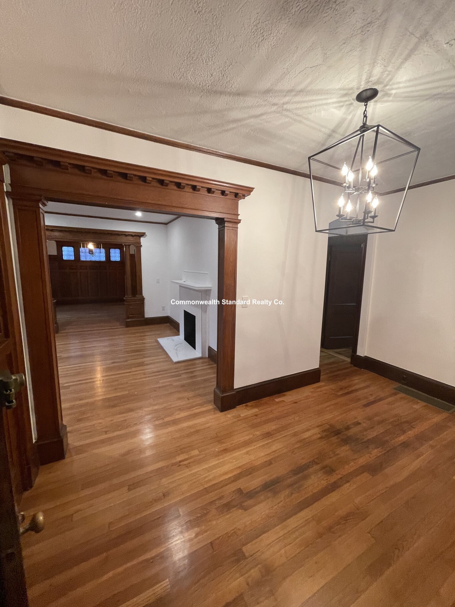 3 bed, 1 bath apartment for rent at 10 Pondview Ave Unit 1, Jamaica Plain — photo 28 of 50