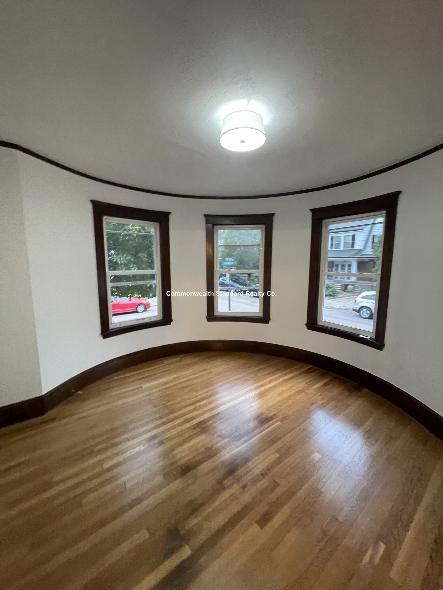 3 bed, 1 bath apartment for rent at 10 Pondview Ave Unit 1, Jamaica Plain — photo 30 of 50