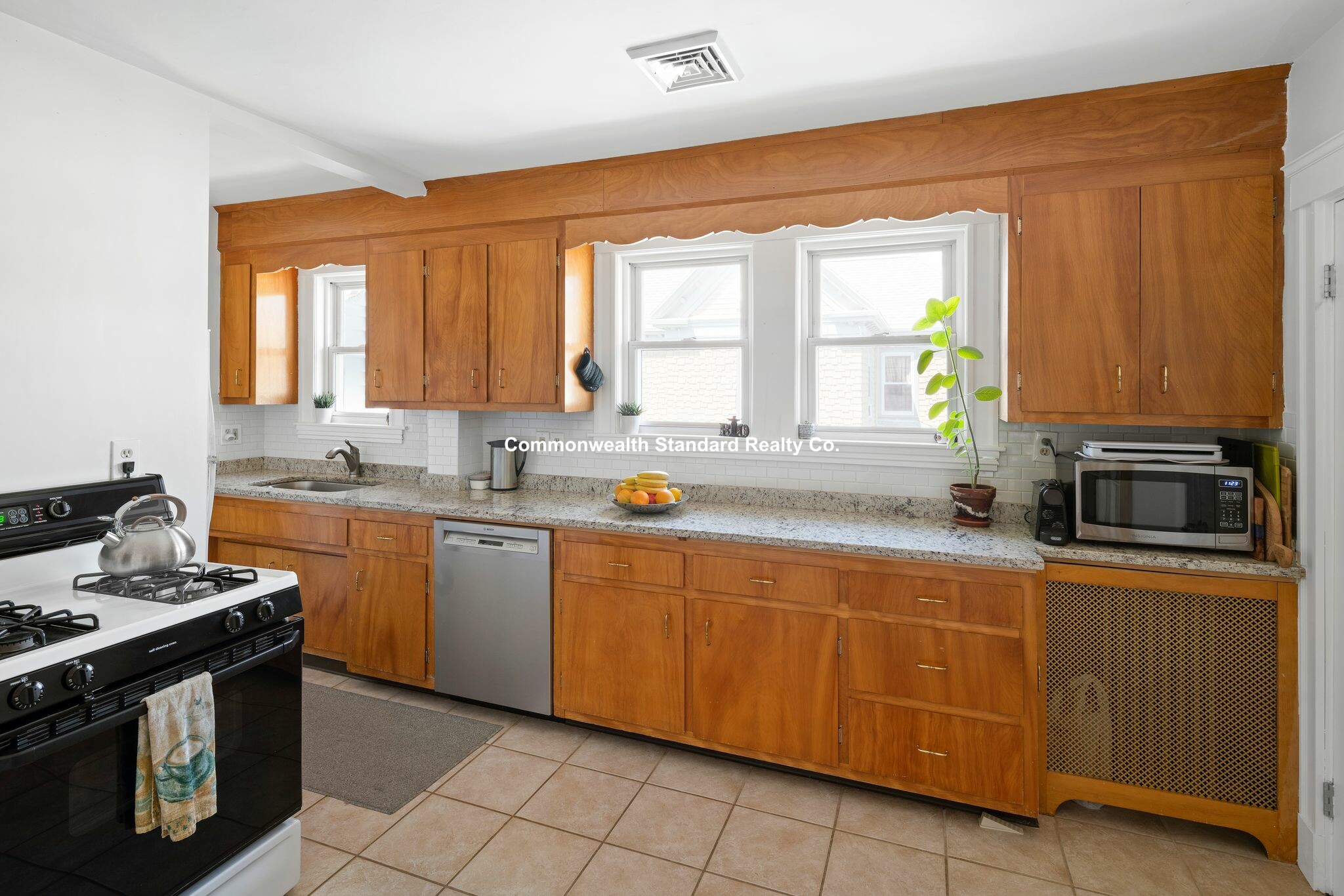2.5 bed, 1 bath apartment for rent at 15 2nd St Unit 2, Wellington — photo 17 of 25