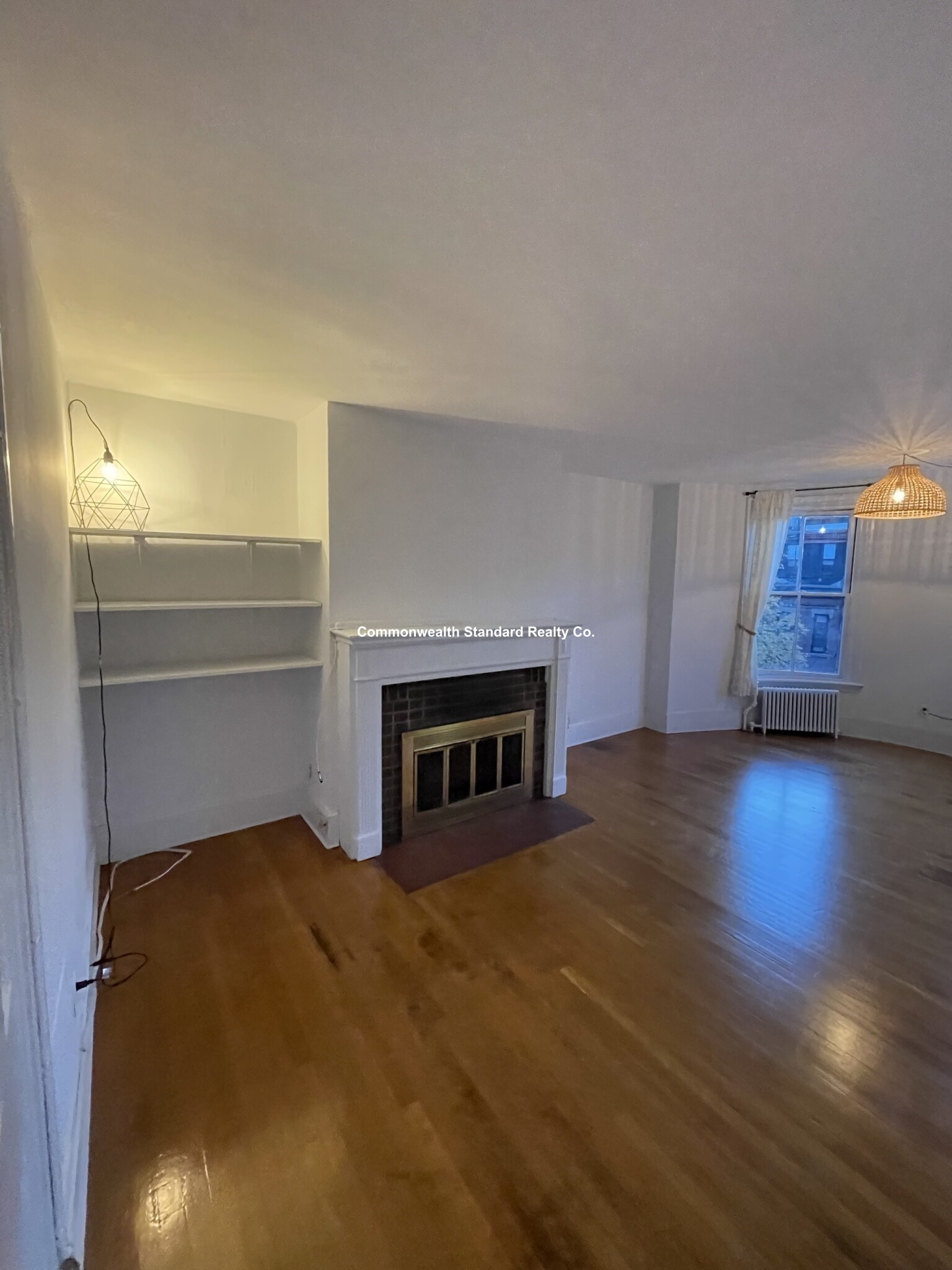 8 Brimmer St, Beacon Hill