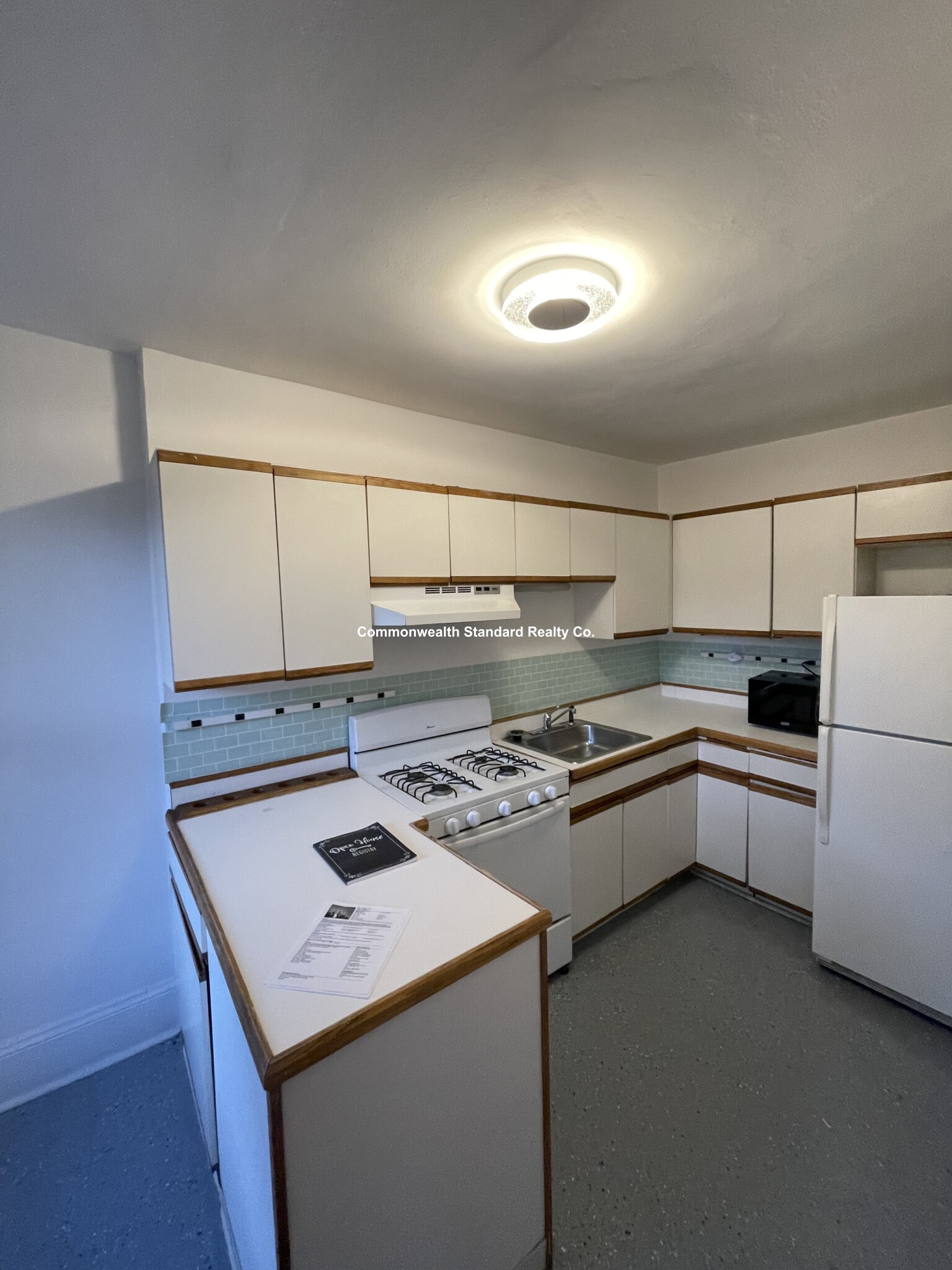 8 Brimmer St, Beacon Hill