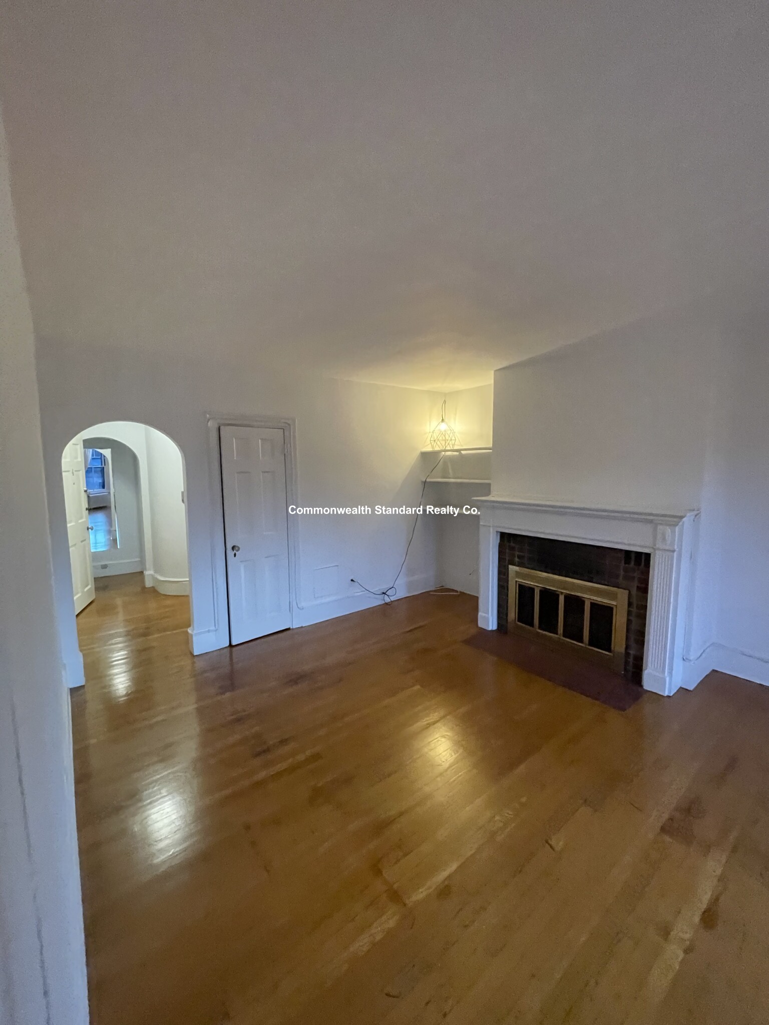 8 Brimmer St, Beacon Hill