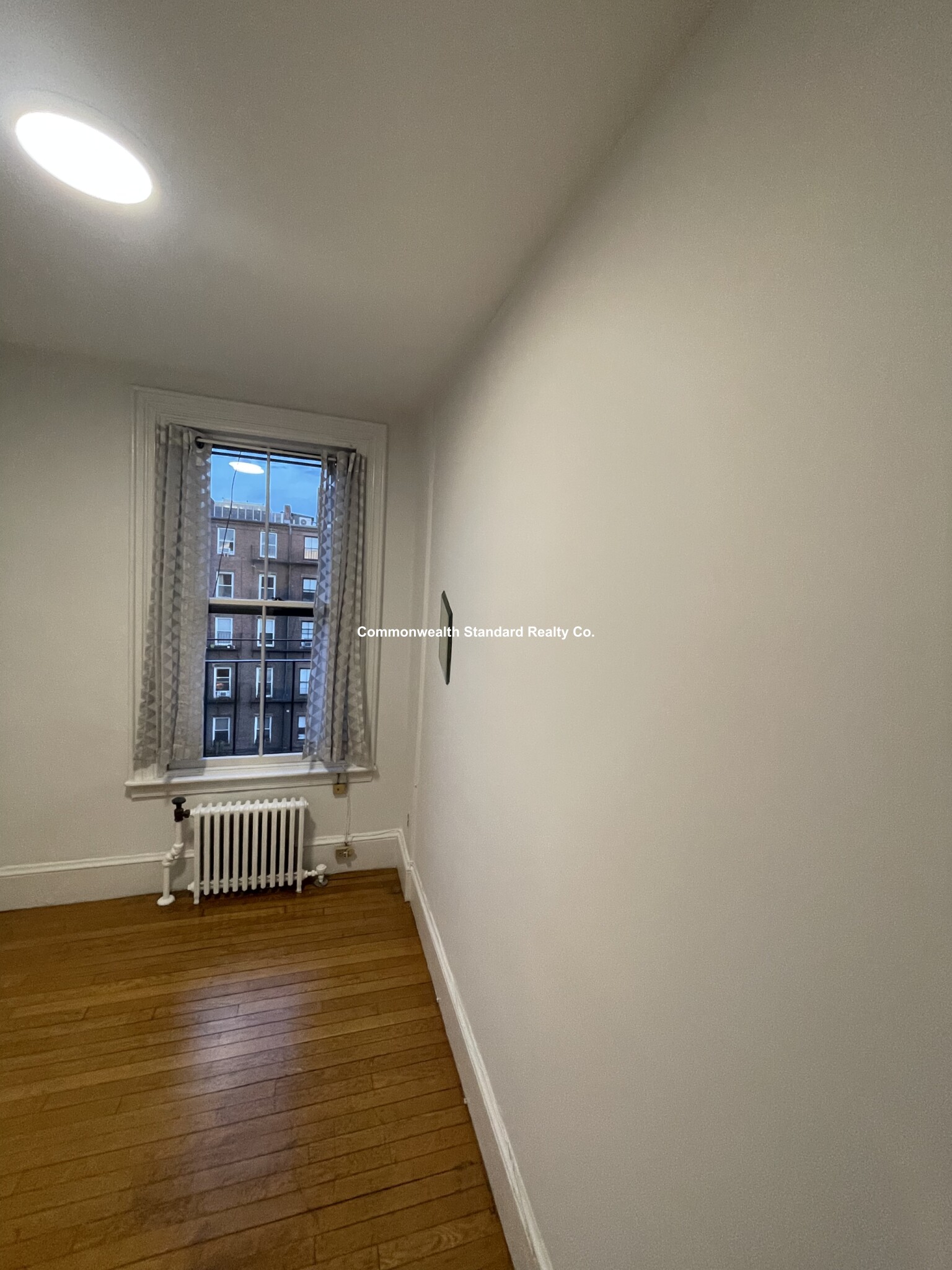 8 Brimmer St, Beacon Hill