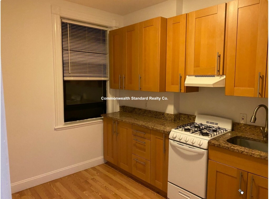 51 Joy St, Beacon Hill