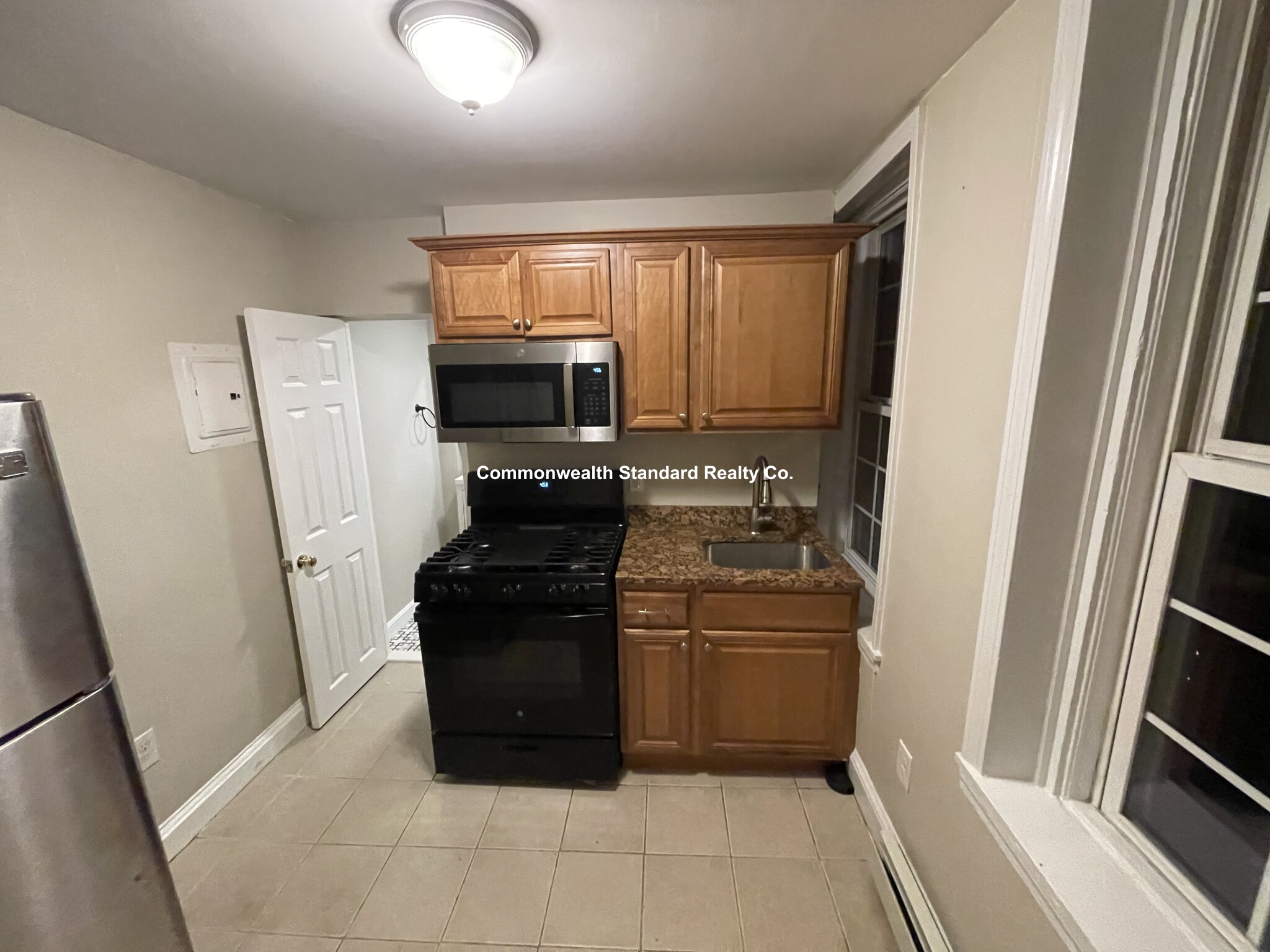 2 bed, 1 bath apartment for rent at 51 Phillips St Unit 3F, Beacon Hill — photo 13 of 37