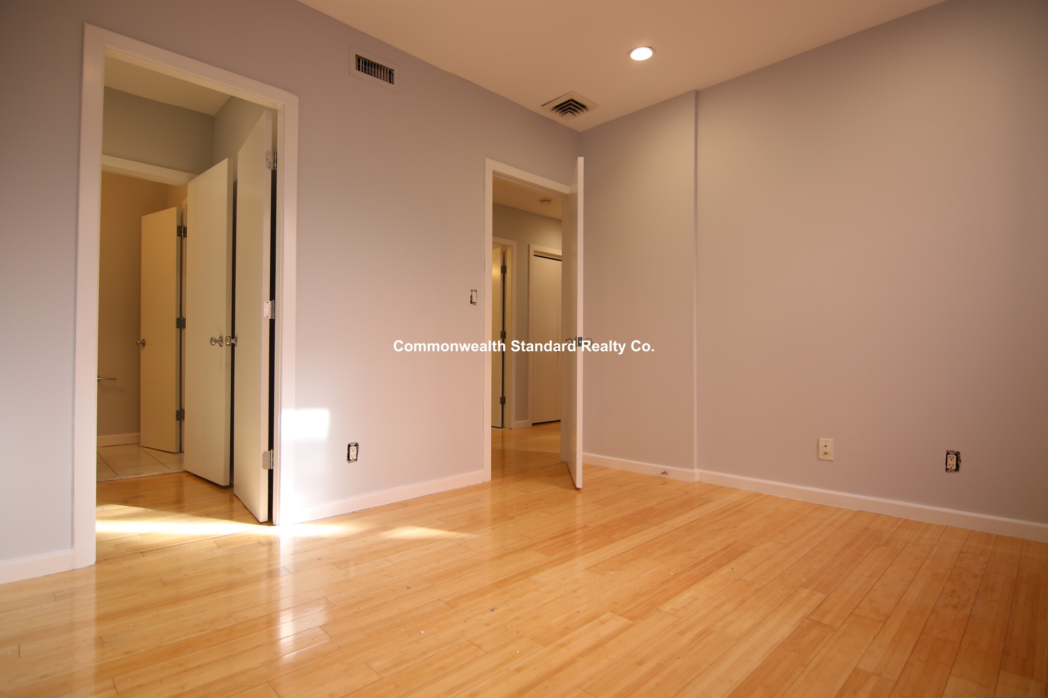 1661 Washington St, South End