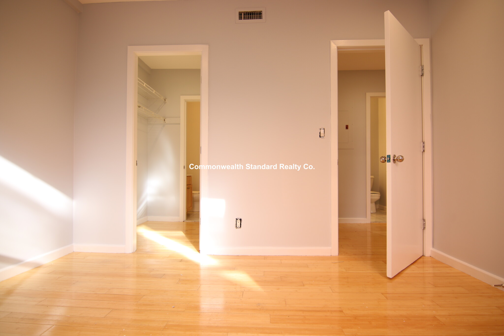 1661 Washington St, South End