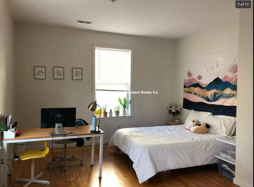 15 Farrington Ave, Allston