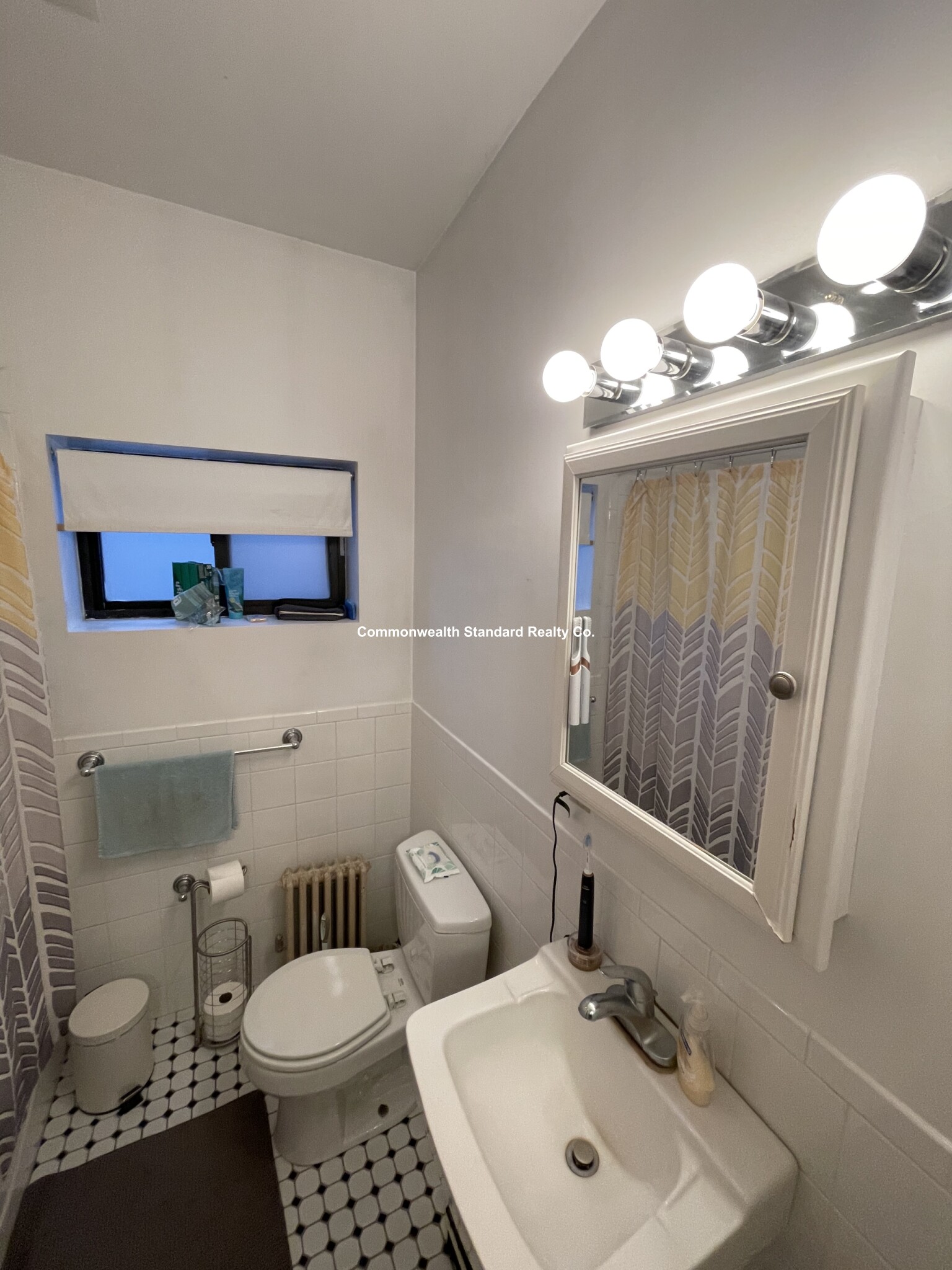 4 Park Vale Ave, Allston