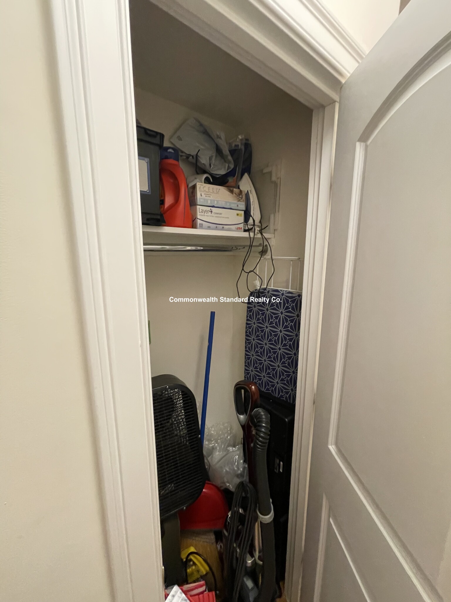 4 Park Vale Ave, Allston