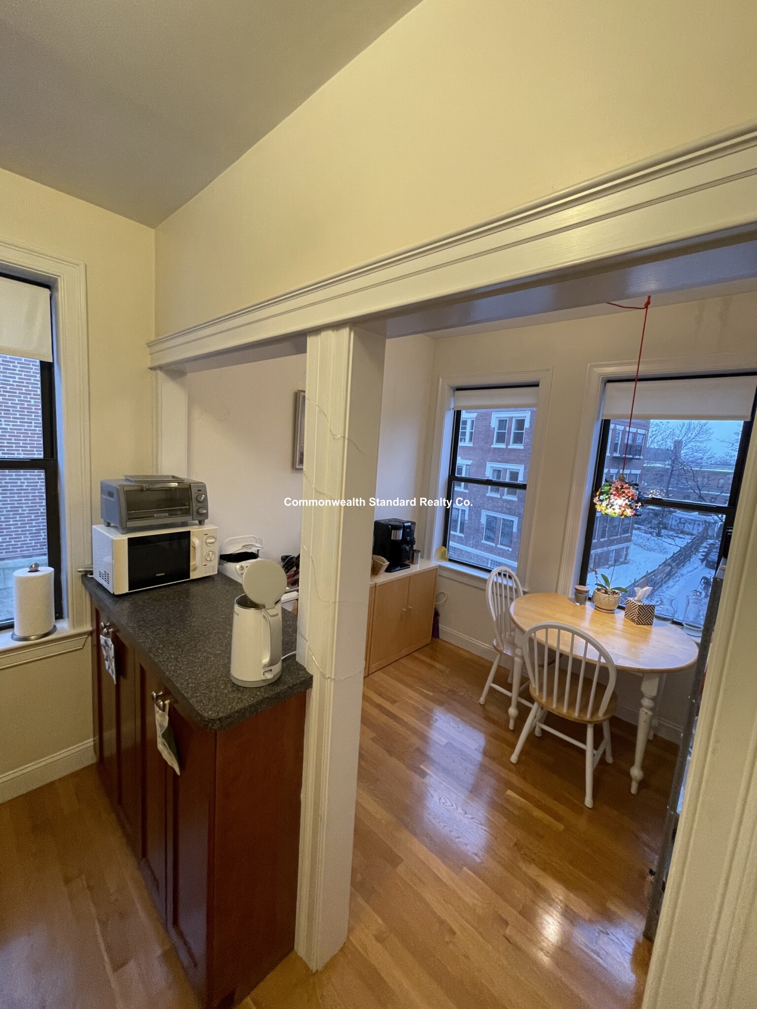 4 Park Vale Ave, Allston