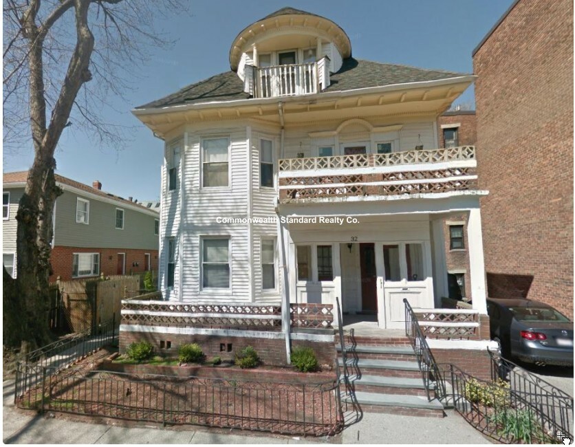 5 bed, 2 bath apartment for rent at 32 Chester St Unit 2, Allston — photo 11 of 11