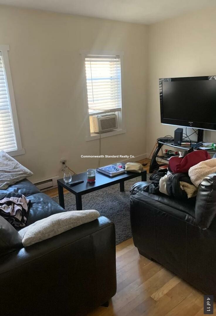 4 Schrepel Pl, South Boston