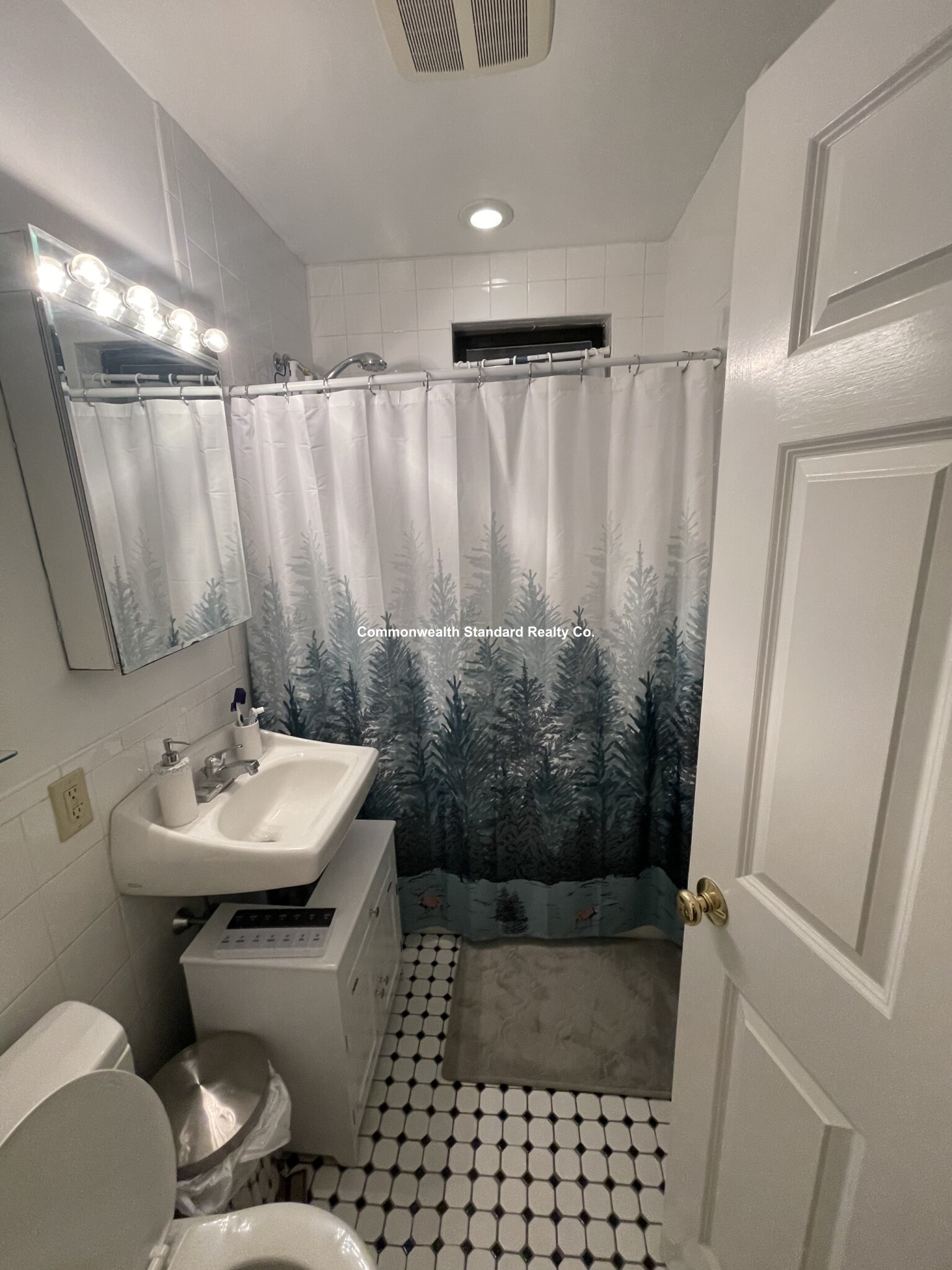 1340 Commonwealth Ave, Allston