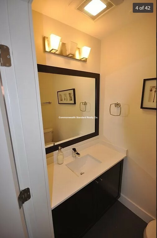 1 Parmelee, South End