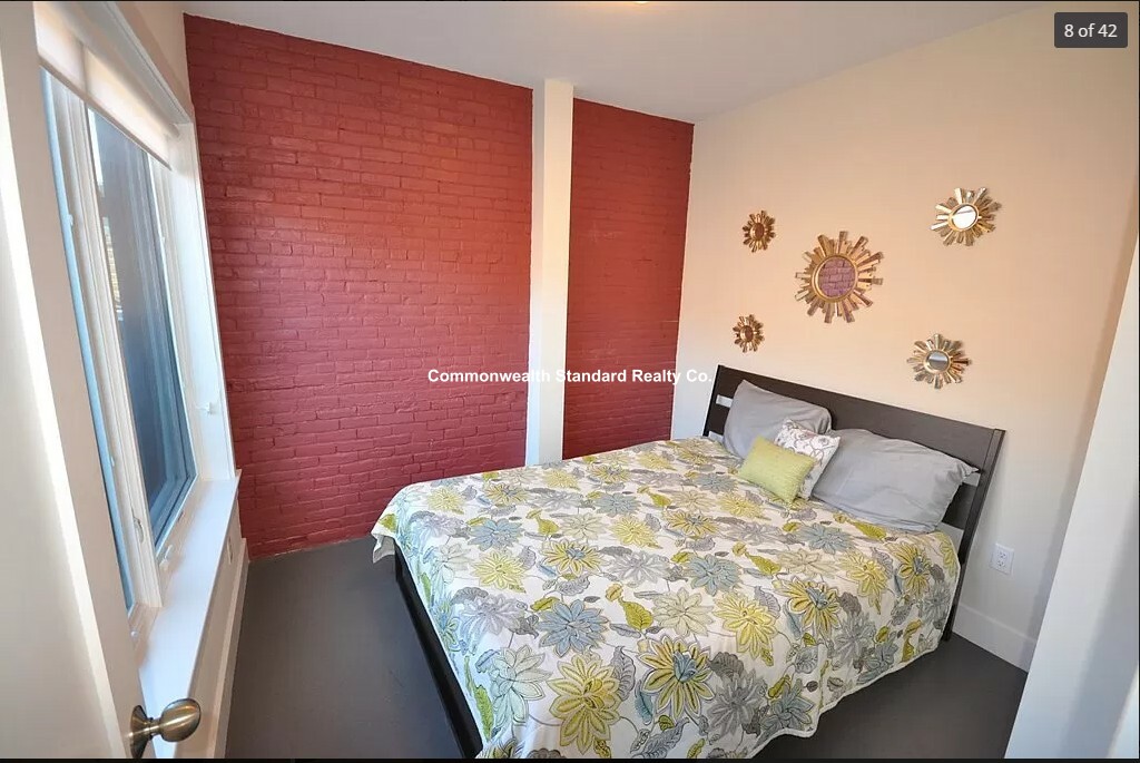 1 Parmelee, South End