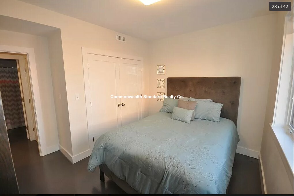 1 Parmelee, South End