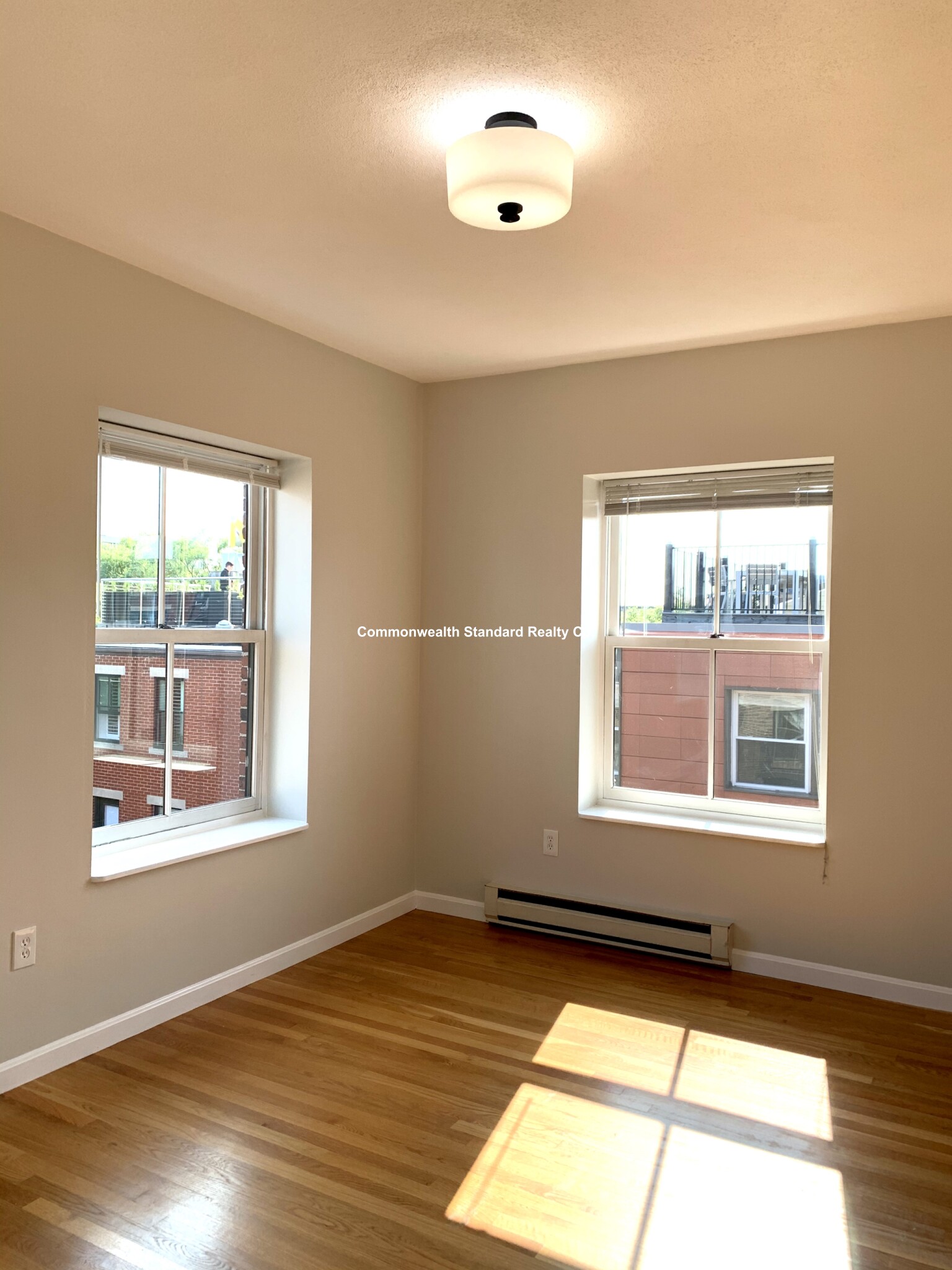 3 Worcester Sq, South End