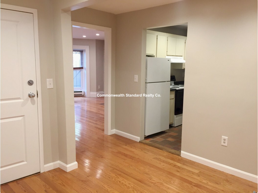 3 Worcester Sq, South End