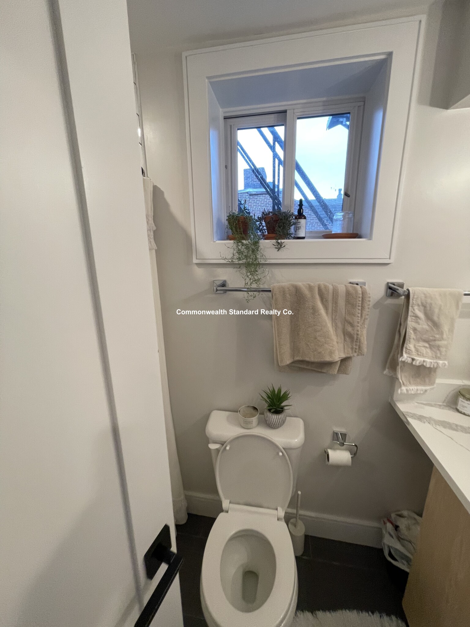 366 Hanover St, North End