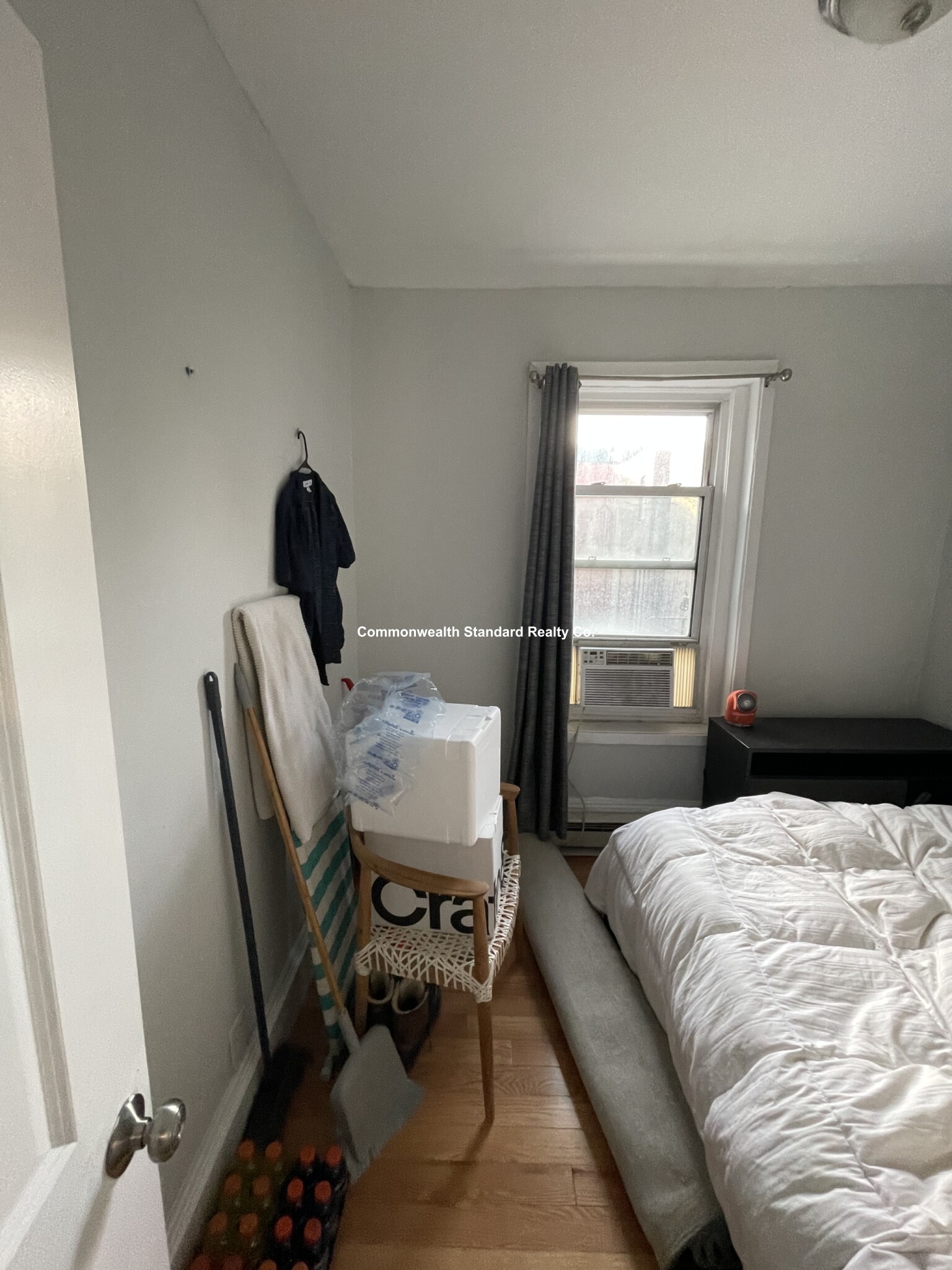 12 Foster St, North End