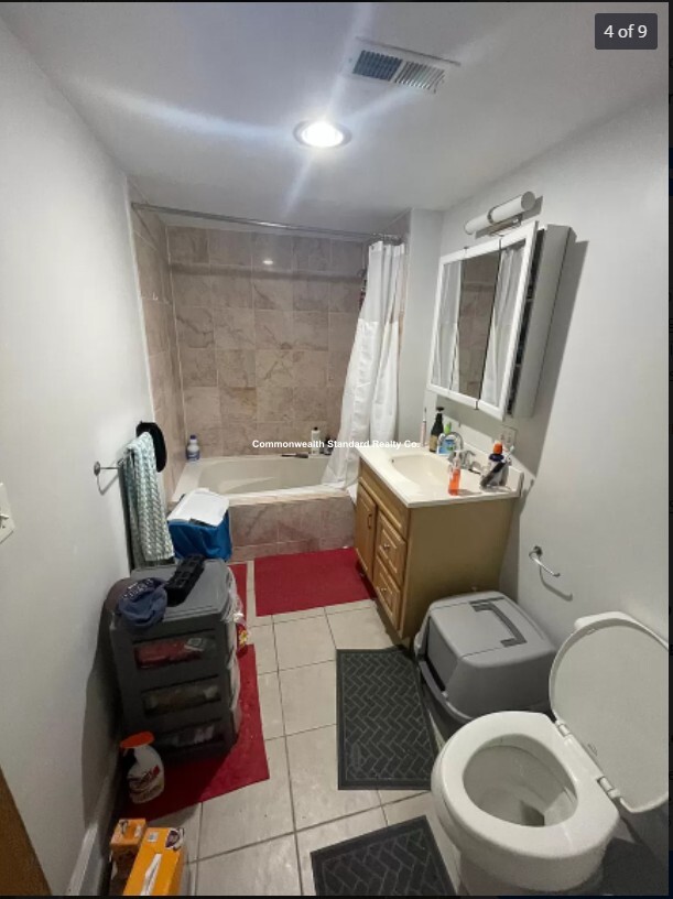 12 Foster, North End