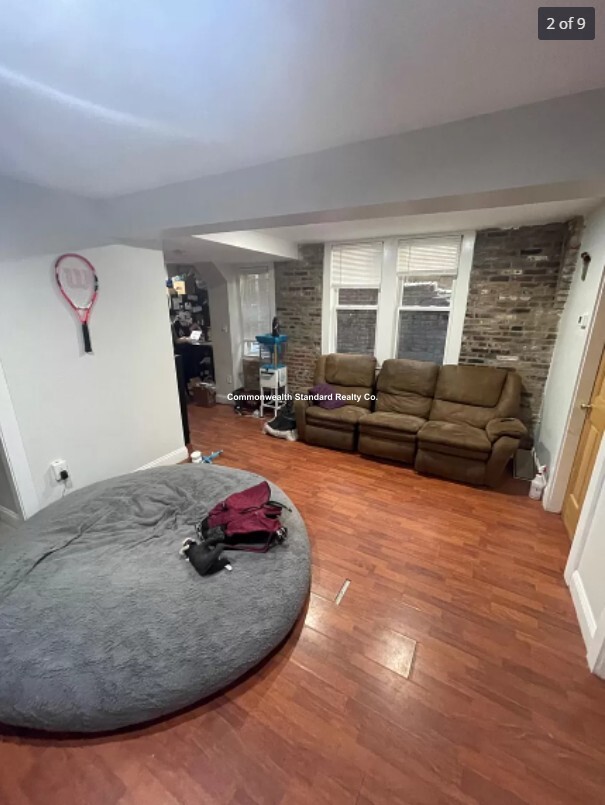 12 Foster, North End