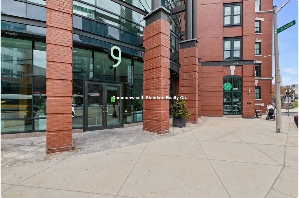 9 Broadway, South Boston