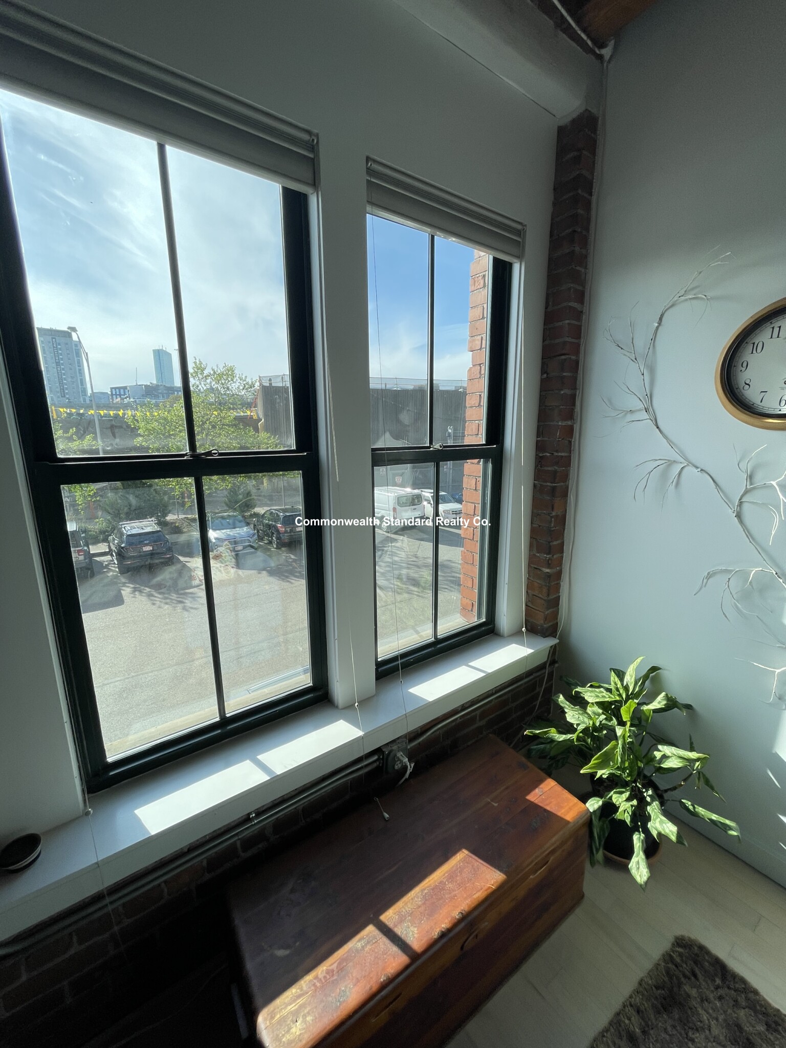 9 Broadway, South Boston