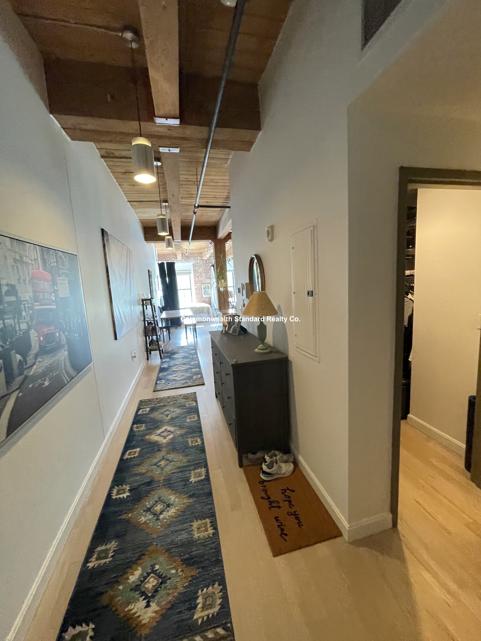 9 Broadway, South Boston