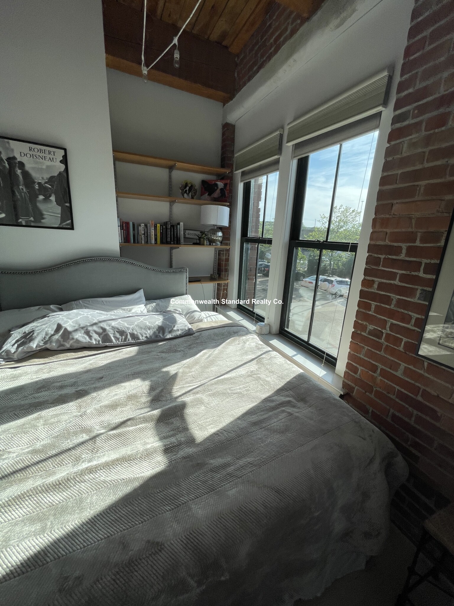 9 Broadway, South Boston