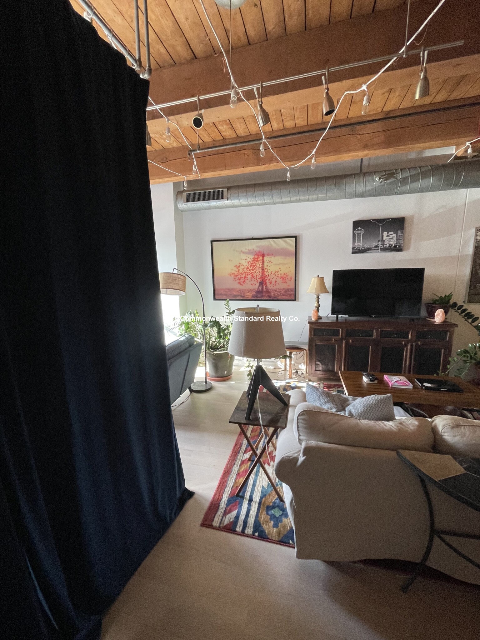 9 Broadway, South Boston