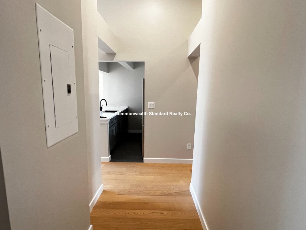 1661 Washington St, South End