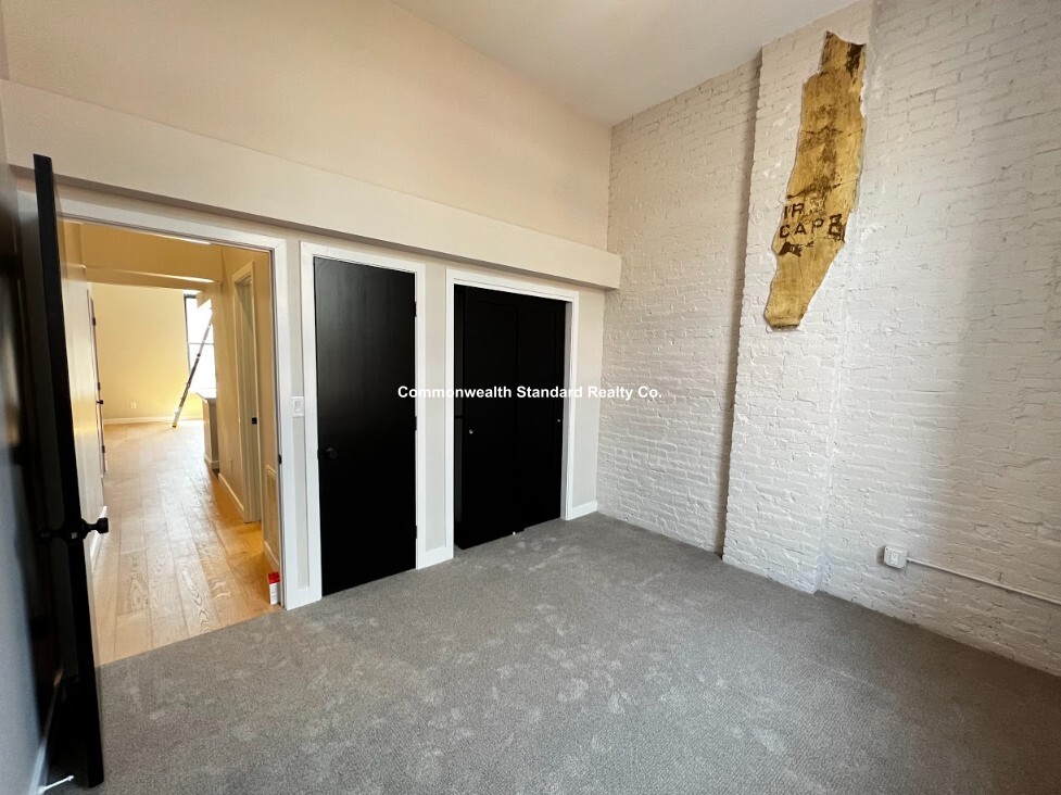 1661 Washington St, South End