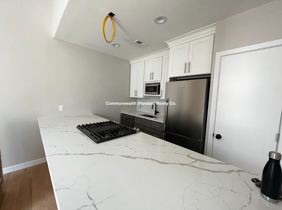 1661 Washington St, South End