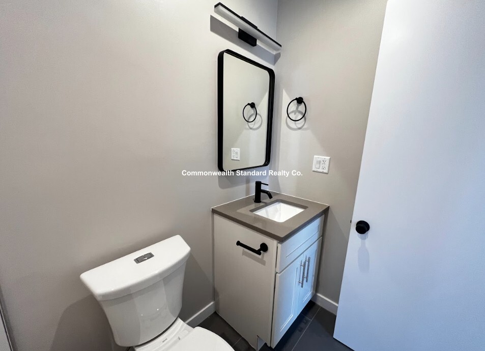 1661 Washington St, South End