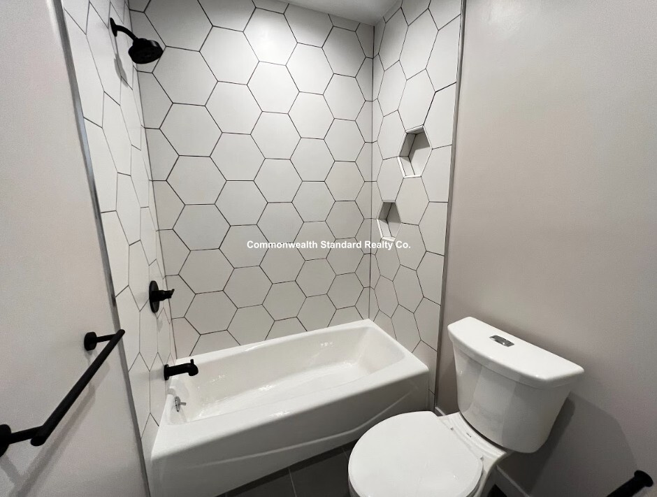 1661 Washington St, South End