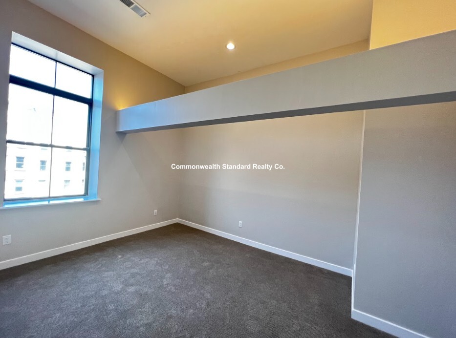 1661 Washington St, South End