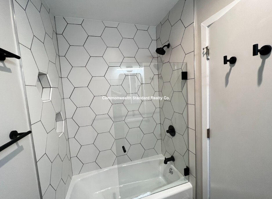 1661 Washington St, South End