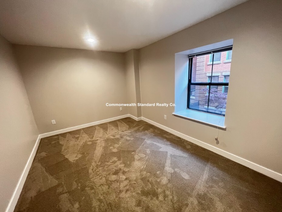 1661 Washington St, South End